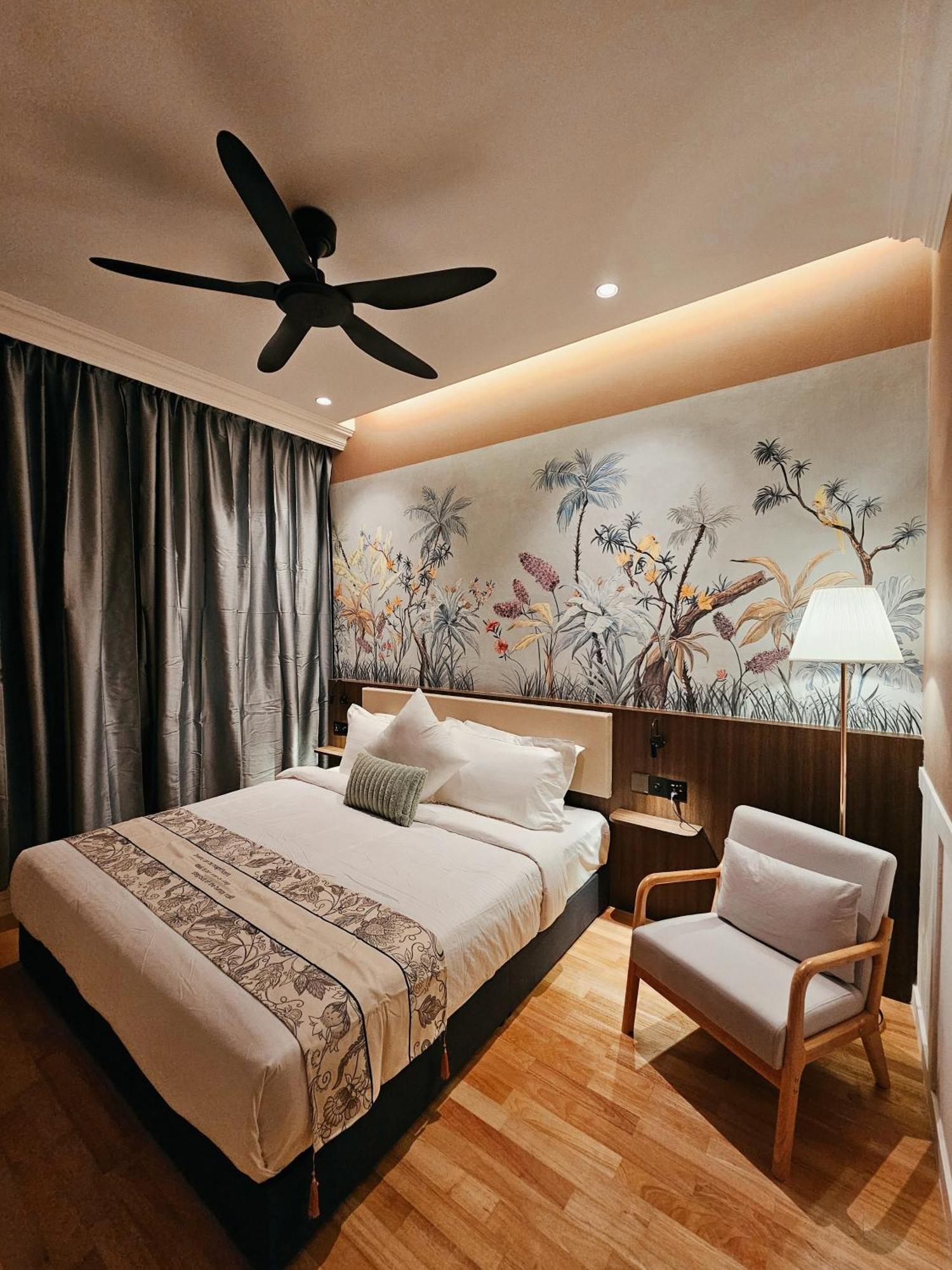 The Palm Suite At Lava Mansion George Town Exterior photo
